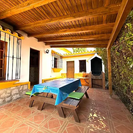 Holidays Conil. La Alegria. El Cortijo Andaluz Villa *