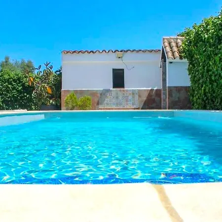 Villa Holidays Conil. La Alegria. El Cortijo Andaluz Conil De La Frontera