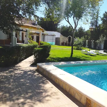 Villa Holidays Conil. La Alegria. El Cortijo Andaluz