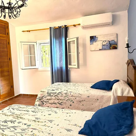 Holidays Conil. La Alegria. El Cortijo Andaluz *